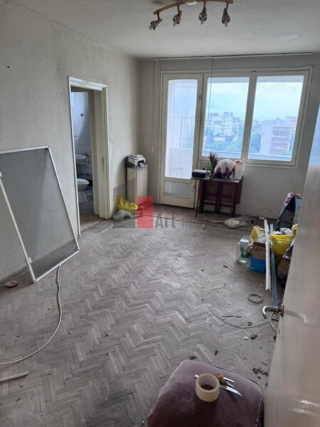 Piata Progresu, vanzare apartament 3 camere.